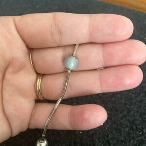 Pandora Essence Charm- balance